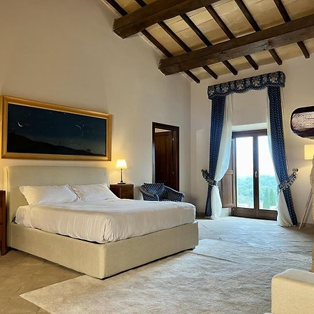 Agriturismo Cerrosughero Canino Екстер'єр фото