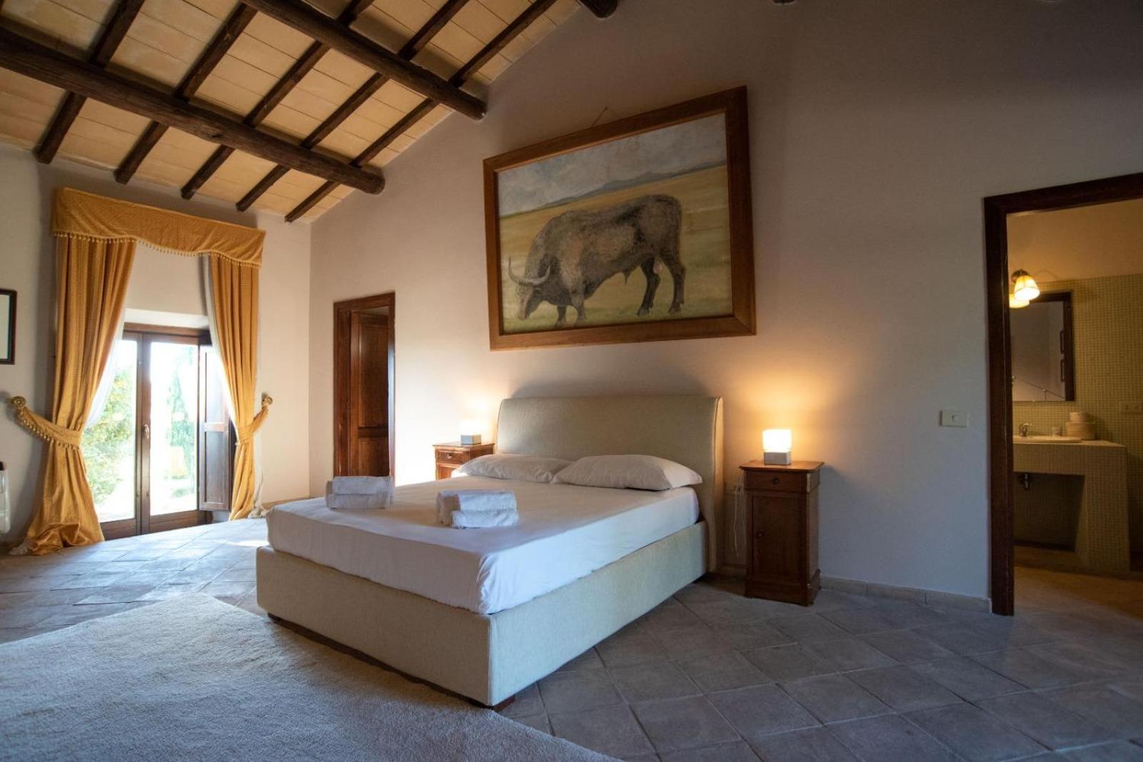 Agriturismo Cerrosughero Canino Екстер'єр фото