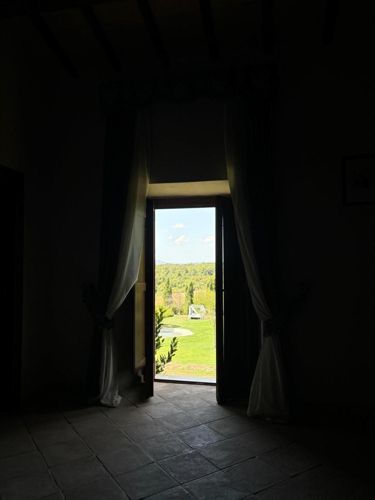 Agriturismo Cerrosughero Canino Екстер'єр фото