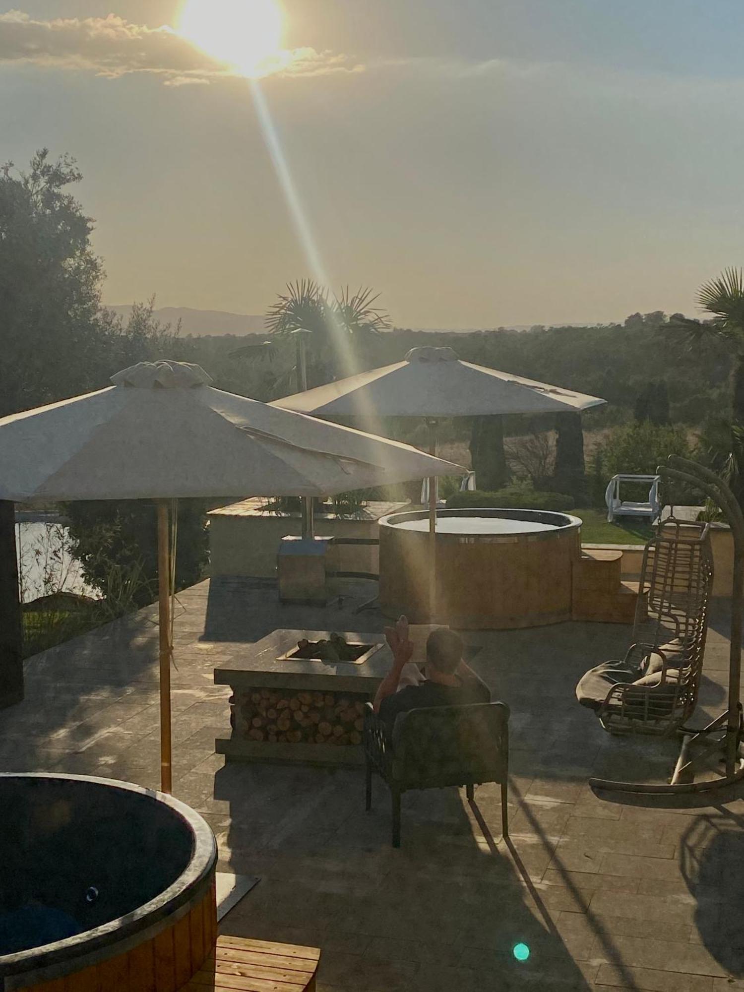 Agriturismo Cerrosughero Canino Екстер'єр фото